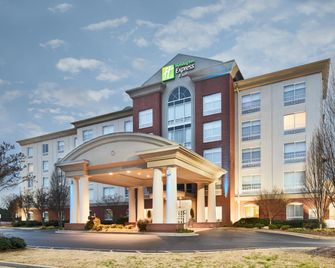 Holiday Inn Express & Suites Spartanburg-North By IHG - Spartanburg - Building