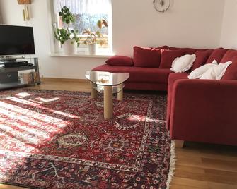4. 5 room apartment in the countryside on the farm - Vaduz - Soggiorno