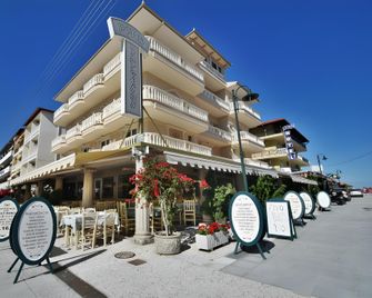 Parthenon Art Hotel - Paralia - Gebouw