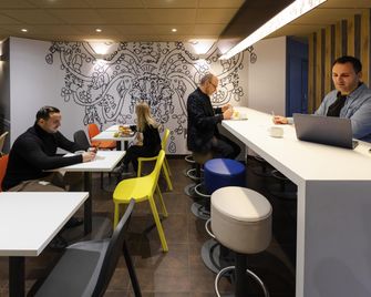 Ibis Budget Albertville - Albertville - Gebouw