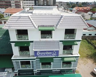 Thanyachatra Boutique. - Phetchaburi - Edificio