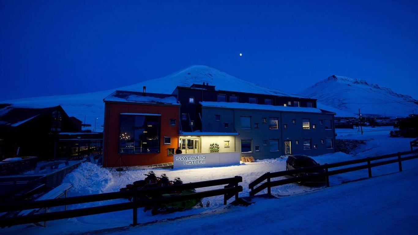 Svalbard Hotell Polfareren