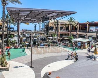 2 Bed Apt, Golf Course Facing, Private Solarium, Quiet, Beach & Sun - Villamartin - Pool