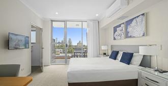 Macquarie Waters Boutique Apartment Hotel - Port Macquarie - Bedroom