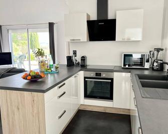 Modern holiday home with pool - Pouzols-Minervois - Cocina