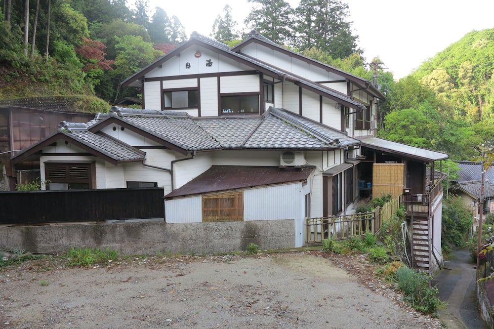 J-Hoppers Kumano Yunomine Guesthouse - Tanabe - Bina