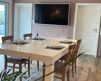 Ferienhaus mit privatem Pool - Soltau - Comedor