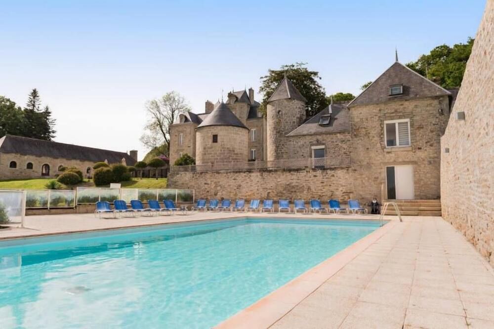 مانوار دو كيرول