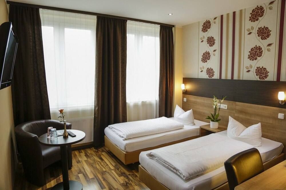 Hotel City Panorama - האנובר - חדר שינה