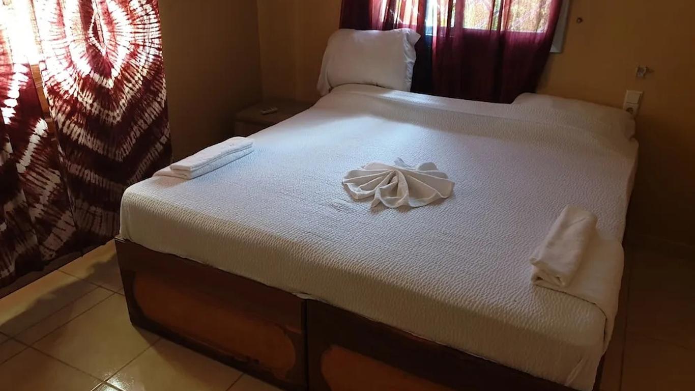 Kunta Kinteh Beach Complex