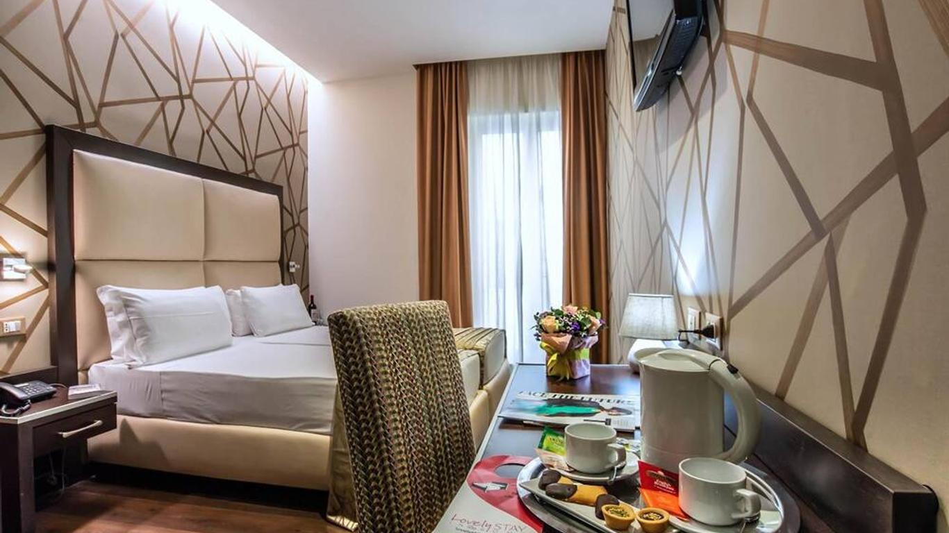 Catone District Hotel
