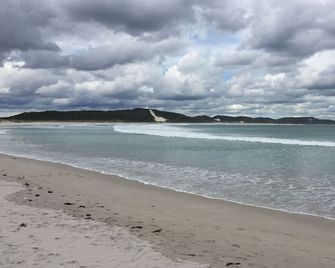 Tamihu - Light and spacious with stunning inlet views. WiFi/Netflix Included - Denmark - Beach