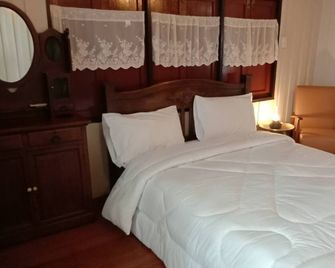 Wooden House for Vacations - Bangkok - Habitación