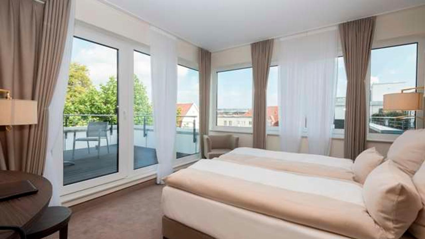 رينج هوتل لوكن إن