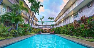 Pacific Marina Inn - Honolulu - Building