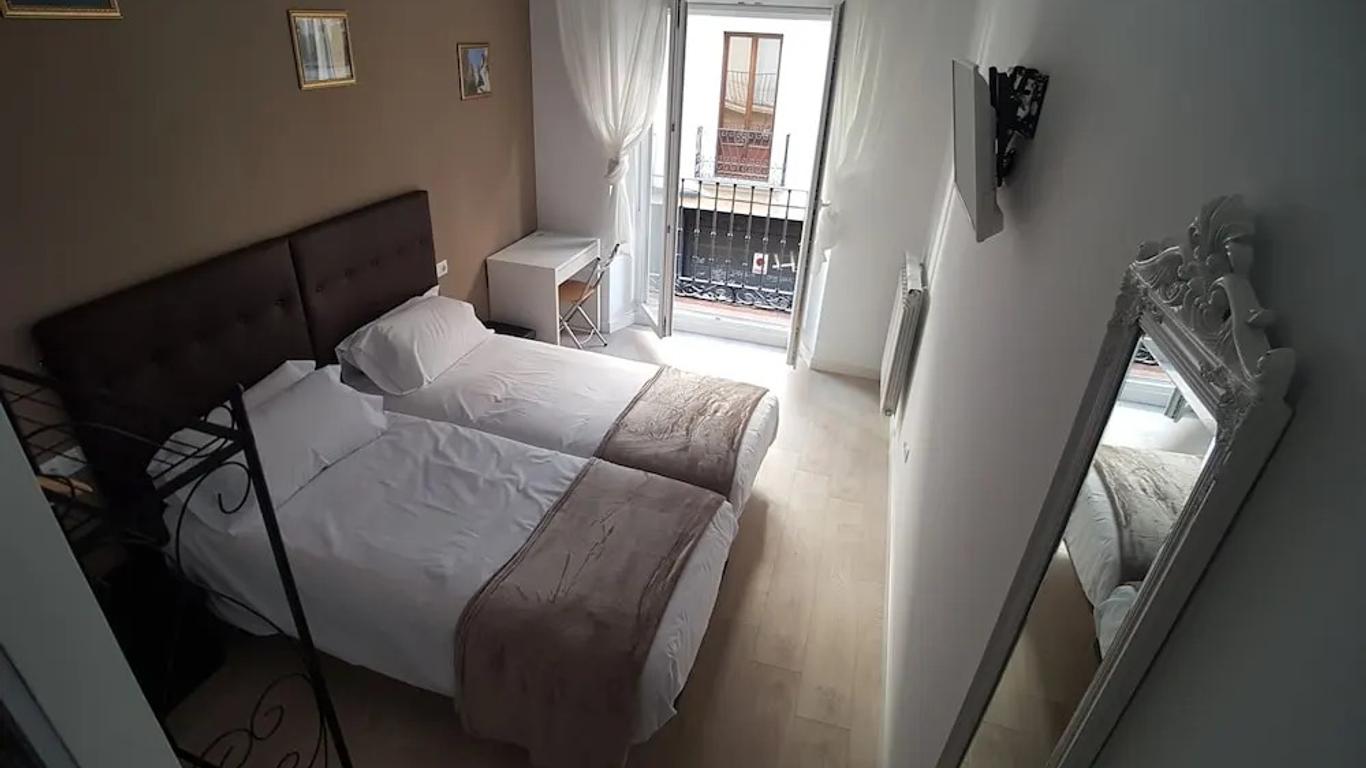 Hostal Puente de Hierro