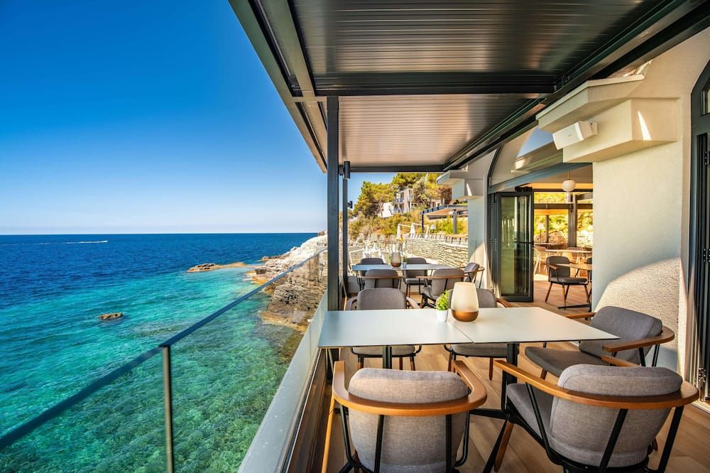 Arena Verudela Beach