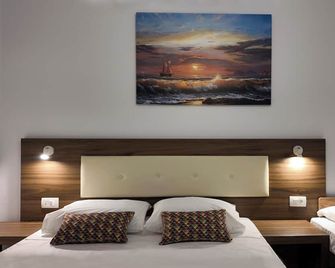 Hotel Santorini - Fira - Habitación