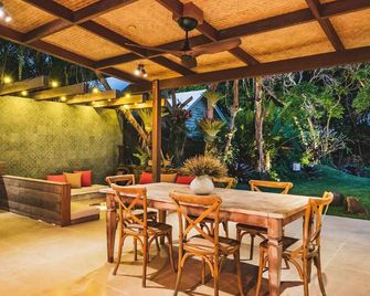 Barefoot at Tallows beachside escape in Suffolk - Suffolk Park - Patio