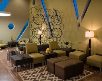Malana Hotels & Suites - Cotulla - Oleskelutila