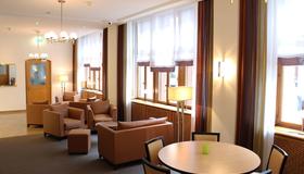 Hotel Rochat - Basel - Hành lang