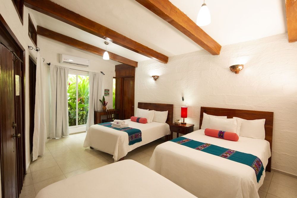 Hotel La Aldea del Halach Huinic