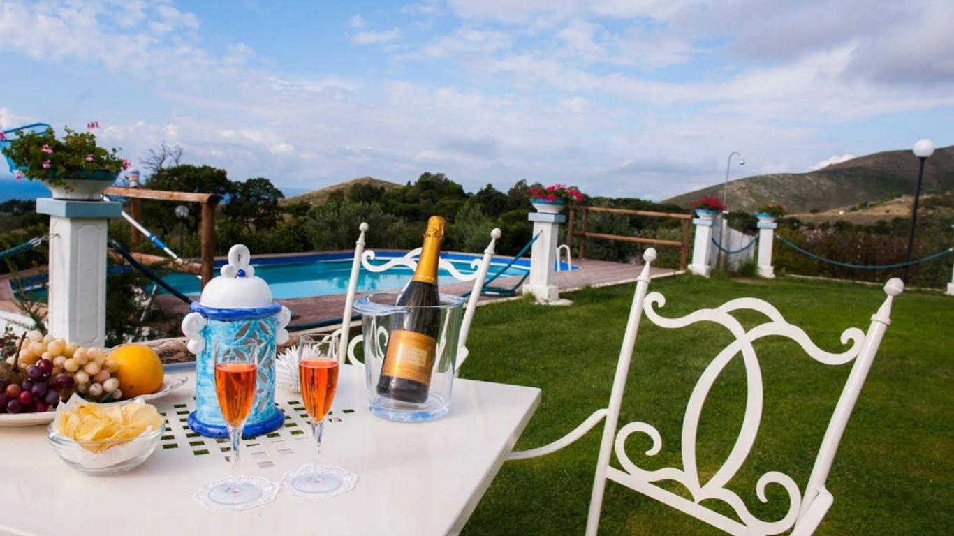 地中海酒店 - 伊特里