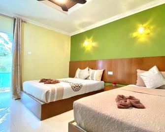 Norshah Village Resort - Pantai Cenang - Bedroom