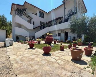 Makis House - Nikiti