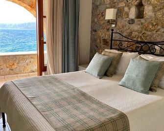 Hotel Liakoto - Kardamyli - Bedroom
