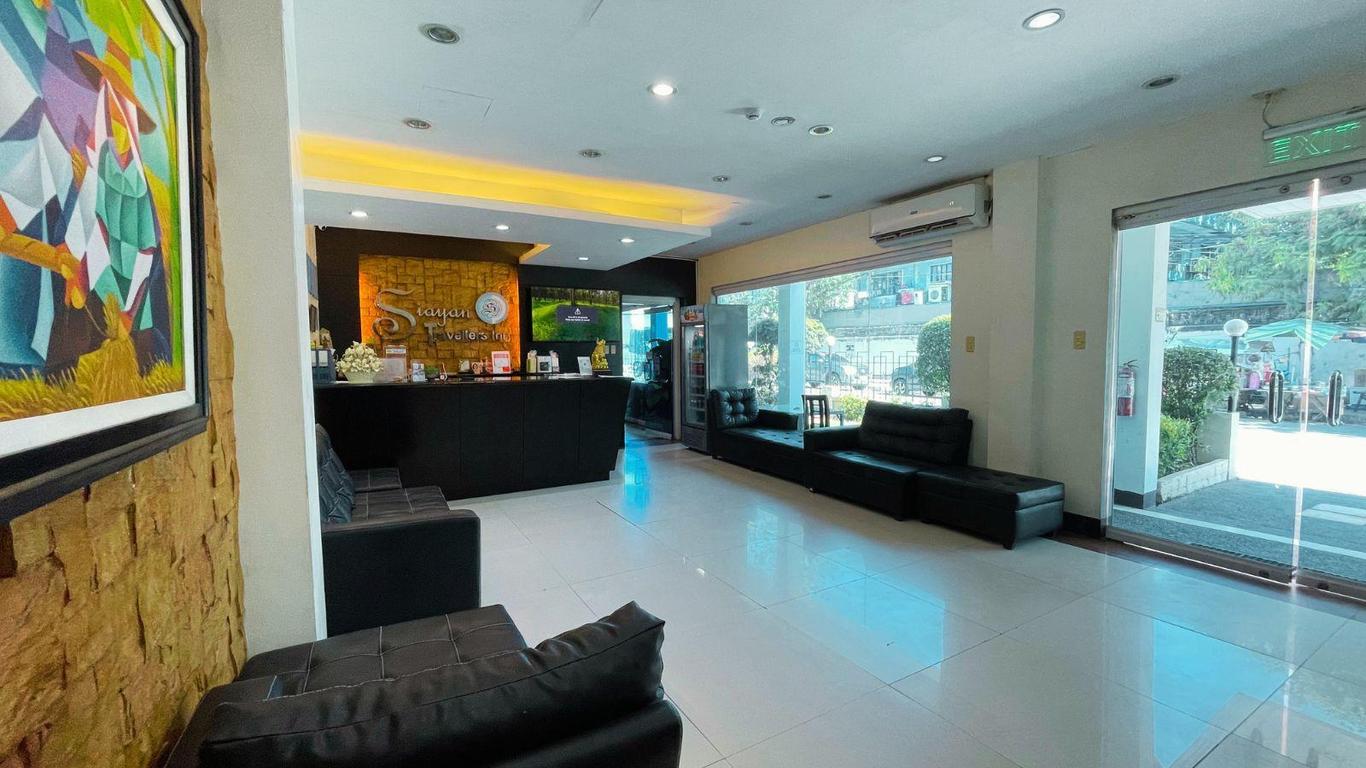 Siayan Travellers Inn