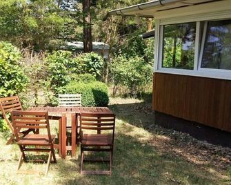 Gemütliches, 30 qm Großes Ferienhaus für 4 Personen. - Minna-busch-weg - Loddin - Innenhof