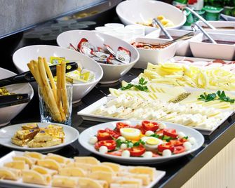 Edirne Gezgin Hotel - Edirne - Buffet