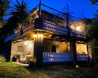 Bulerias House (Integral rental 2 people) - Mecina fondales - Building