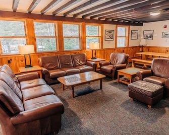 Boutique Hotel Room, Queen, Shared Bathrooms - Jackson - Lounge