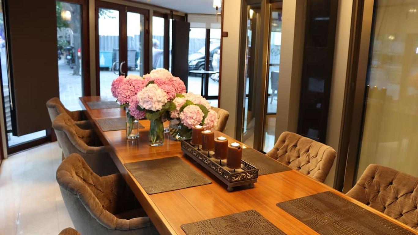 Riva Hotel Taksim