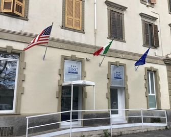 Hotel Smart Cruise - Civitavecchia - Gebäude