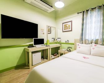 From H Suwon Station Amoremio Vintage - Suwon - Schlafzimmer