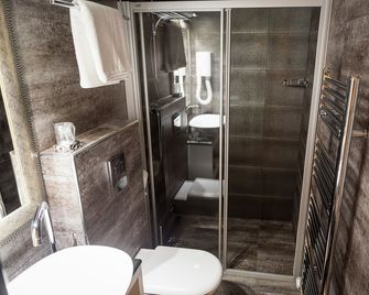Log In Rooms - Zagreb - Bathroom