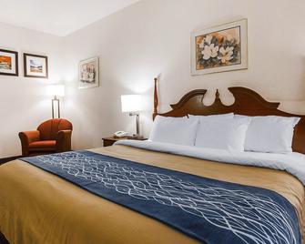 Quality Inn - Kingdom City - Ložnice