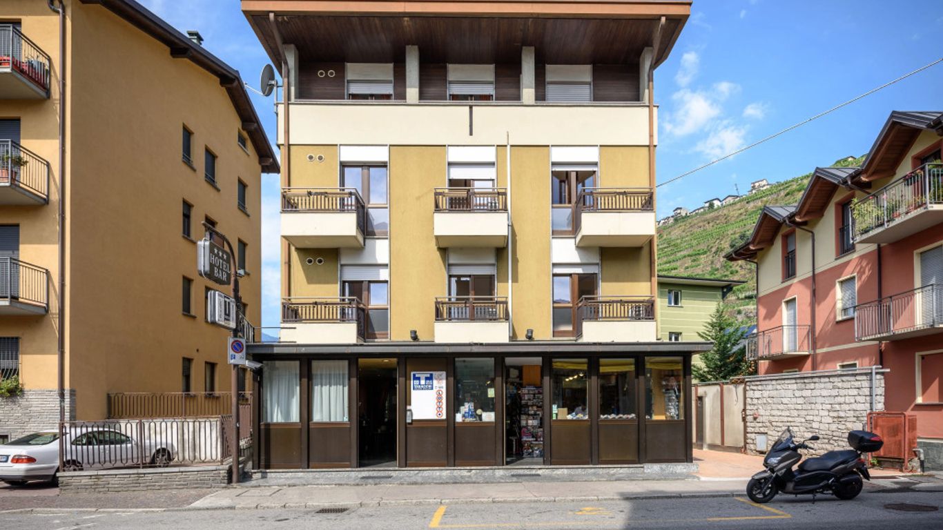 هوتل شيناتي