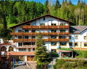 Holzschuh's Schwarzwaldhotel - Baiersbronn - Edificio