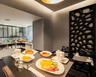 Hotel 64 Nice - Nizza - Ravintola