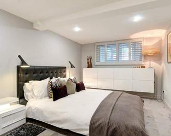 The Greyfriars Apartment - St. Andrews - Slaapkamer