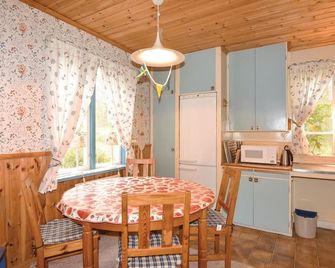 Holiday Home Brattforsheden Molkom - Filipstad - Eetruimte