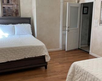 1 bedroom cozy appt. - نيويورك - غرفة نوم