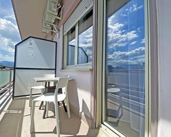 Leone Suite B&B & Restaurant - Palermo - Balcone