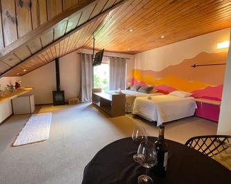 Capivari Lodge - Campos do Jordão - Bedroom