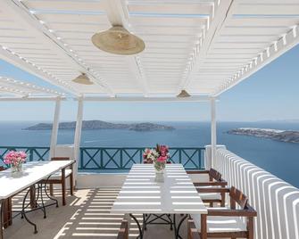 Afroessa Hotel by Pearl Hotel Collection - Imerovigli - Balcony