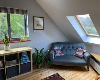 Dragon Orchard Retreat - Ledbury - Living room